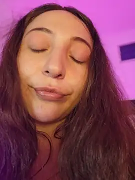 Czat XXX na żywo – VickyHoult