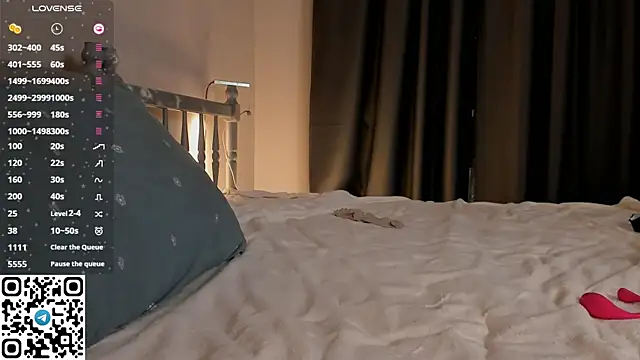 tyty_piupiu live XXX chat