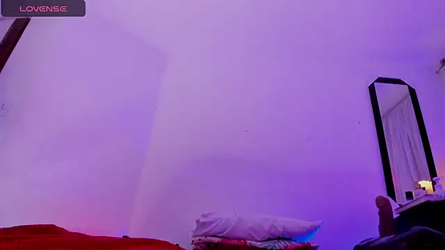 Venus_R0se webcam show