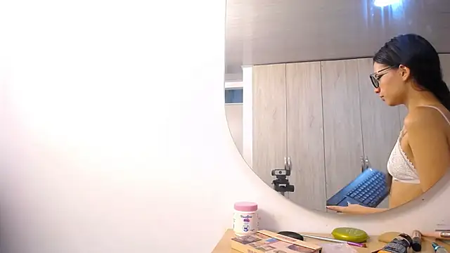 Czat XXX na żywo – pinky_f00x