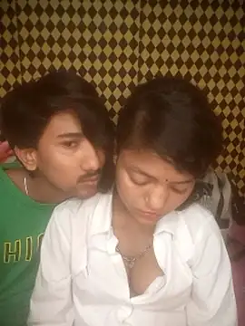 โชว์เว็บแคมของ Freakingromance