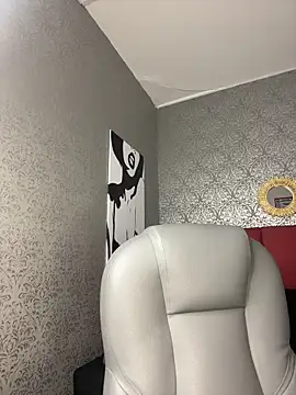 Katie_shuangs 现场XXX聊天