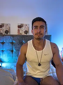 Chatroom XXX en direct de Chris_Clarck