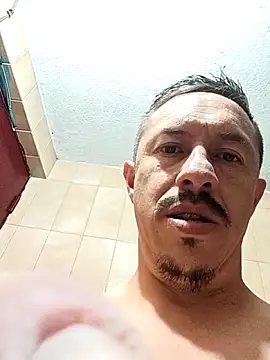 Czat XXX na żywo – L_hotcream