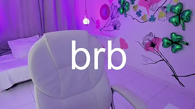 AishaNoor live XXX chat