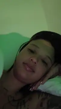 LorenRosse Pertunjukan Webcam