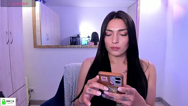 عرض كام EricaVanderhill