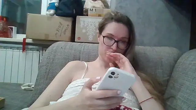 Jugira's Live XXX Chat