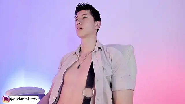 Dorianmistery2322_ Show Webcam