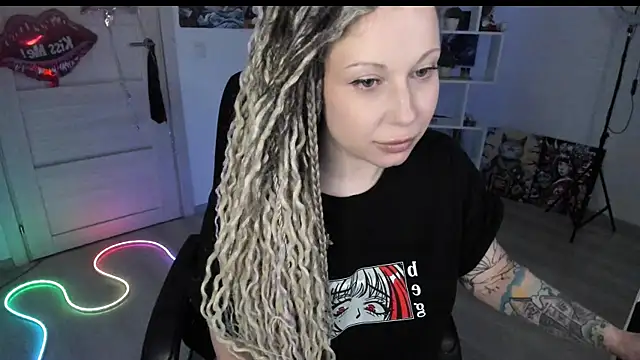 Chat +18 de HoneySallyMoore ao vivo