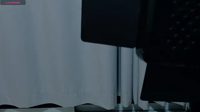 Mhia_Sweet_ Live XXX-chat