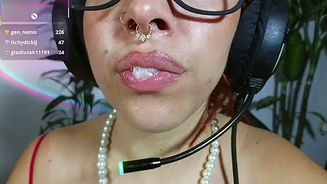 bri_von_dhara__ Chat XXX in diretta