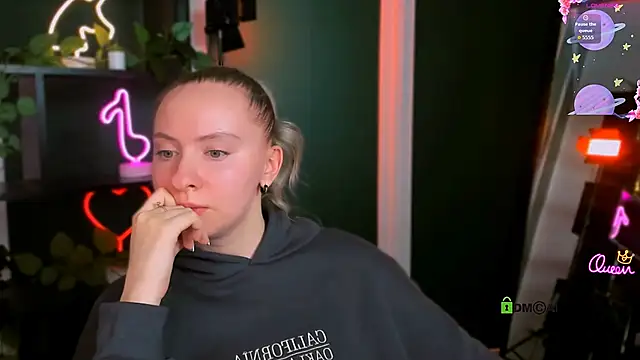 Chat XXX en directo de mila_glow1