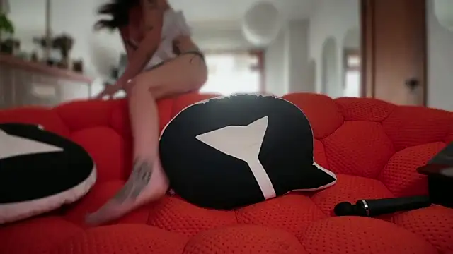 Chat +18 de GennaJames ao vivo