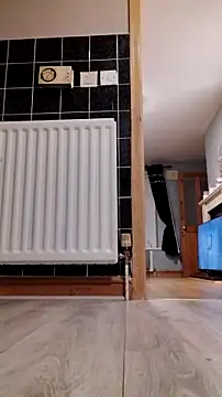 Sophrob96x Adlı Modelin Canlı XXX Sohbeti