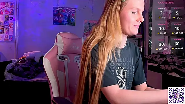 Lunaacyy Adlı Modelin Canlı XXX Sohbeti