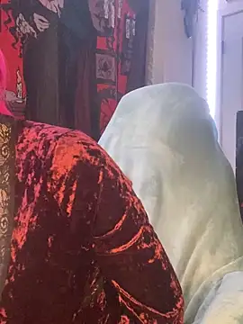 Czat XXX na żywo – PrettyInPinxx