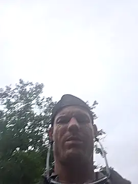 JockNThirsty: διαδικτυακό σόου στην κάμερα