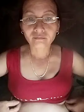 Czat XXX na żywo – Cucci07