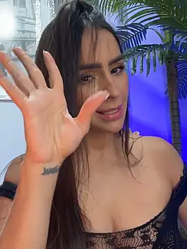 Mau_White Live XXX-Chat