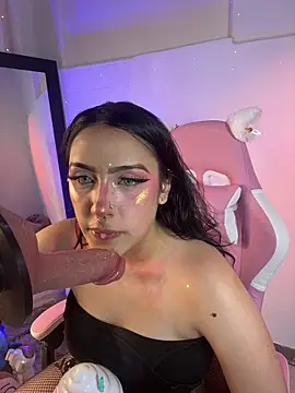 ashlynnlowe_ Live XXX-chat