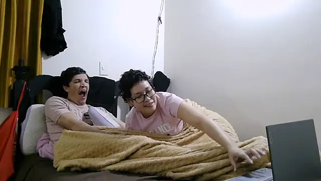 Chat +18 de luxandracon23 ao vivo