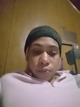 carmelbbyx22's Live XXX Chat