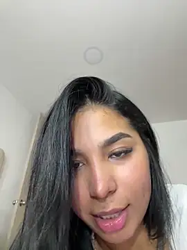 CharlotteGraay Adlı Modelin Canlı XXX Sohbeti