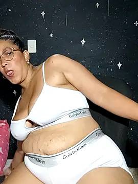 دردشة Ivy_horse_ الجنسية المباشرة