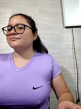 دردشة Dark_Cherry20 الجنسية المباشرة