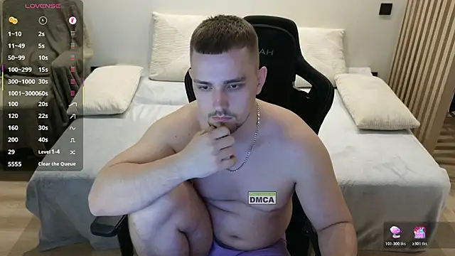 Онлайн чат XXX Larstar01