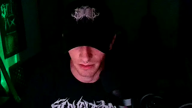 LEVIATHANX666 Show in webcam