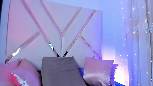 Jade_Thonson1's Live XXX Chat