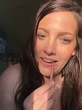 hollyharmd Live XXX Chat