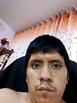 gianfranco1230 Show in webcam