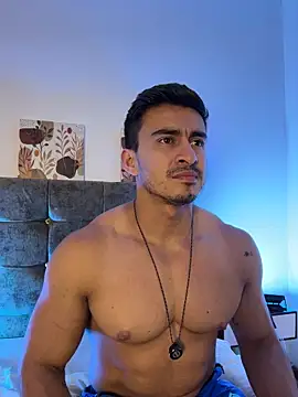 Chris_Clarck live XXX chat