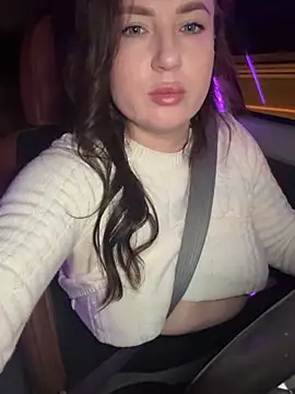 lexy_night Adlı Modelin Canlı XXX Sohbeti