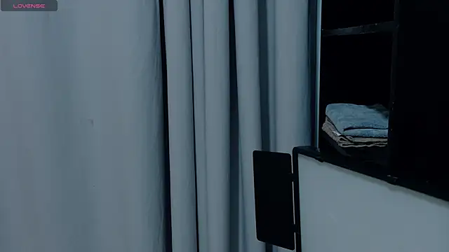 Mhia_Sweet_'s Live XXX Chat