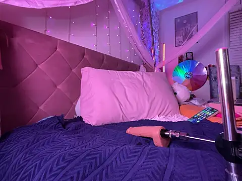 VixenCapri live XXX chat