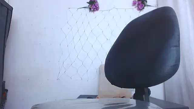 Chat XXX en directo de valeriasquirt