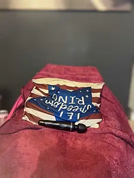 SEXaddictCANDY10: онлайн-секс-чат