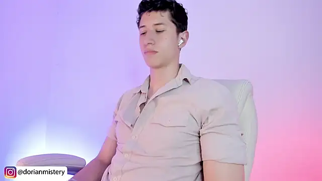 Dorianmistery2322_ Show in webcam