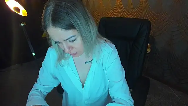 Chat +18 de Anna_Snows ao vivo