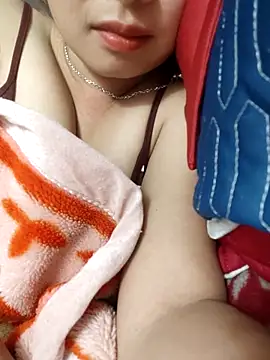 Czat XXX na żywo – LoveShae_XYX