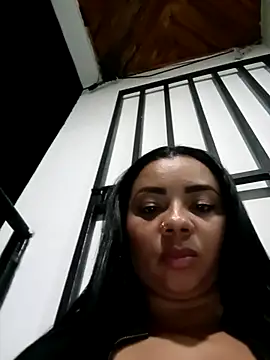 MelanyShayk Chat XXX live
