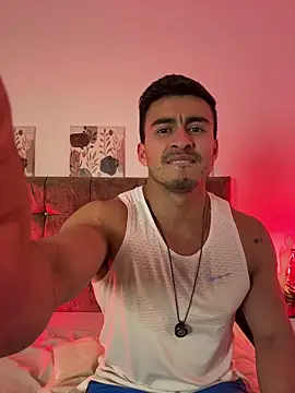 Chris_Clarck's Live XXX Chat