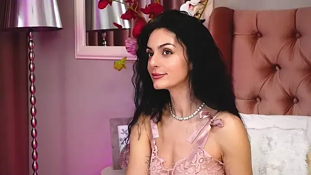 LadyAnyaa's Live XXX Chat