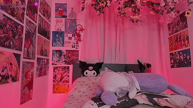 MissCurvyTop Live XXX-chat