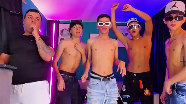 دردشة Marcus_and_Tony الجنسية المباشرة