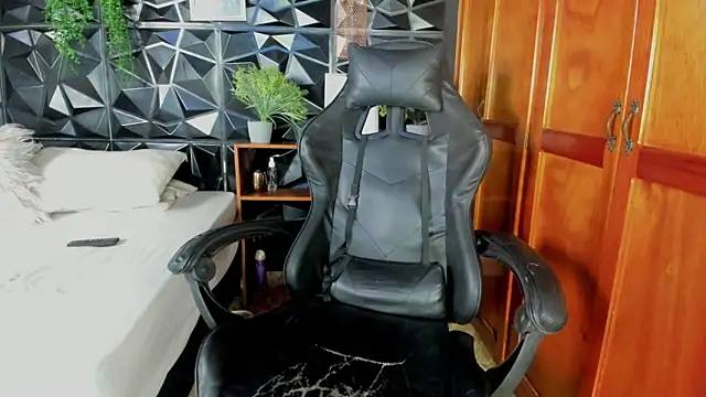 elliot_colton Show Webcam